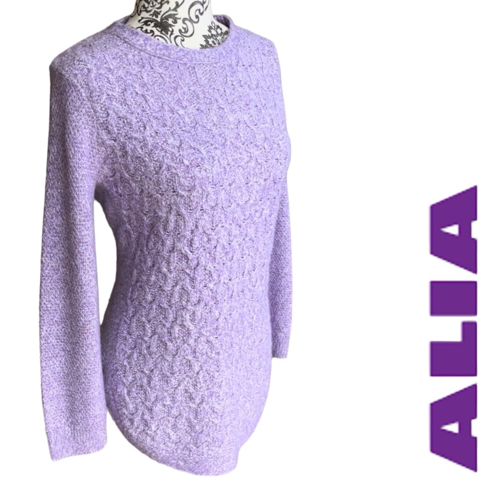 ALIA Lilic sweater